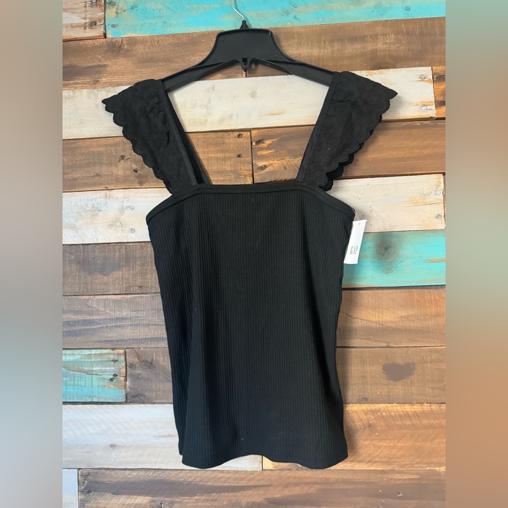 GAP Modern Rib Flutter Tank Top with Eyelet Ruffle Straps | Size M
